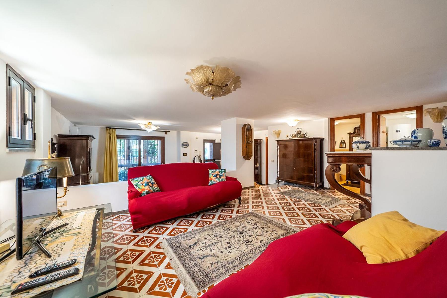 A Pochi Passi Dal Mare Apartment Mondello Bagian luar foto
