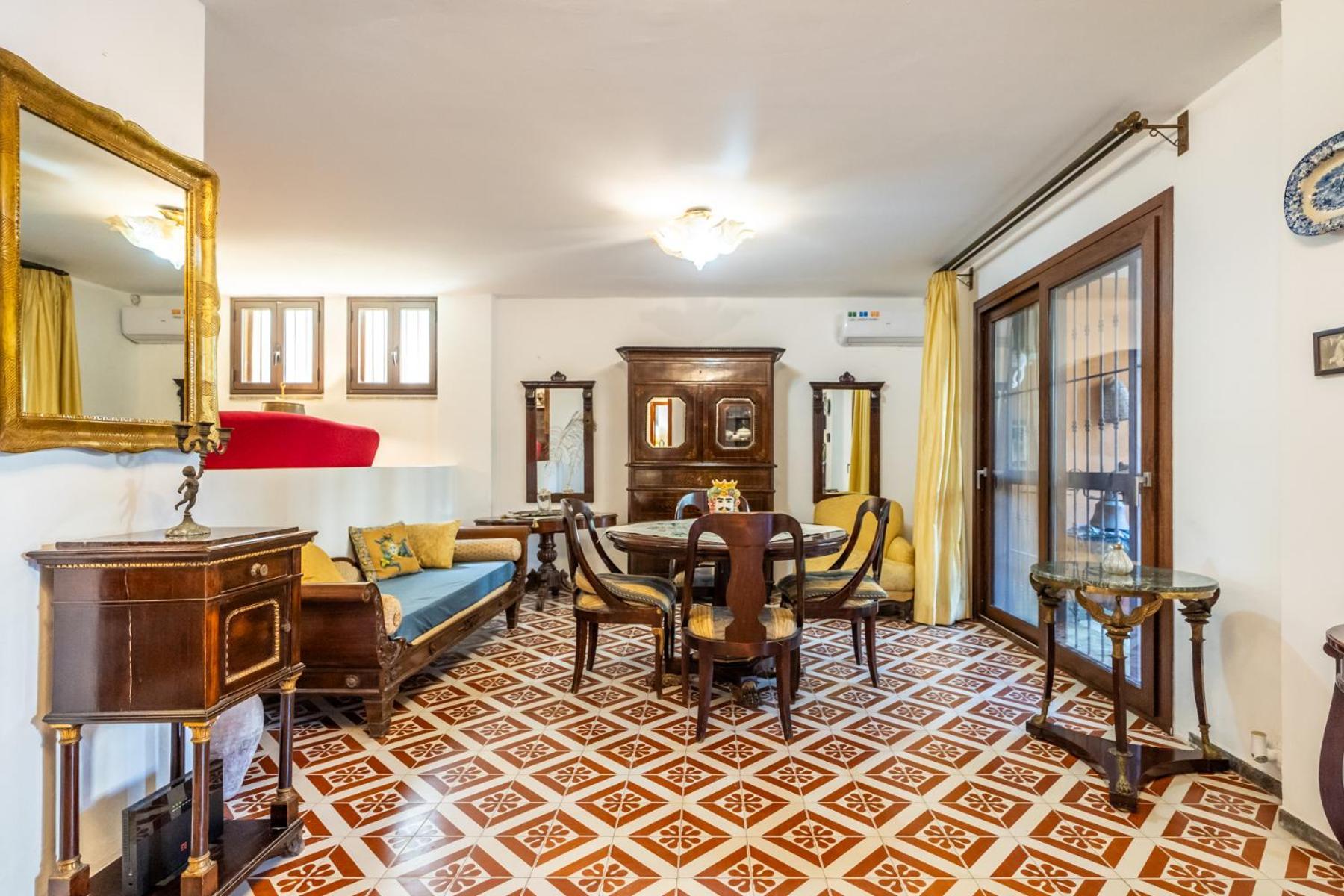 A Pochi Passi Dal Mare Apartment Mondello Bagian luar foto