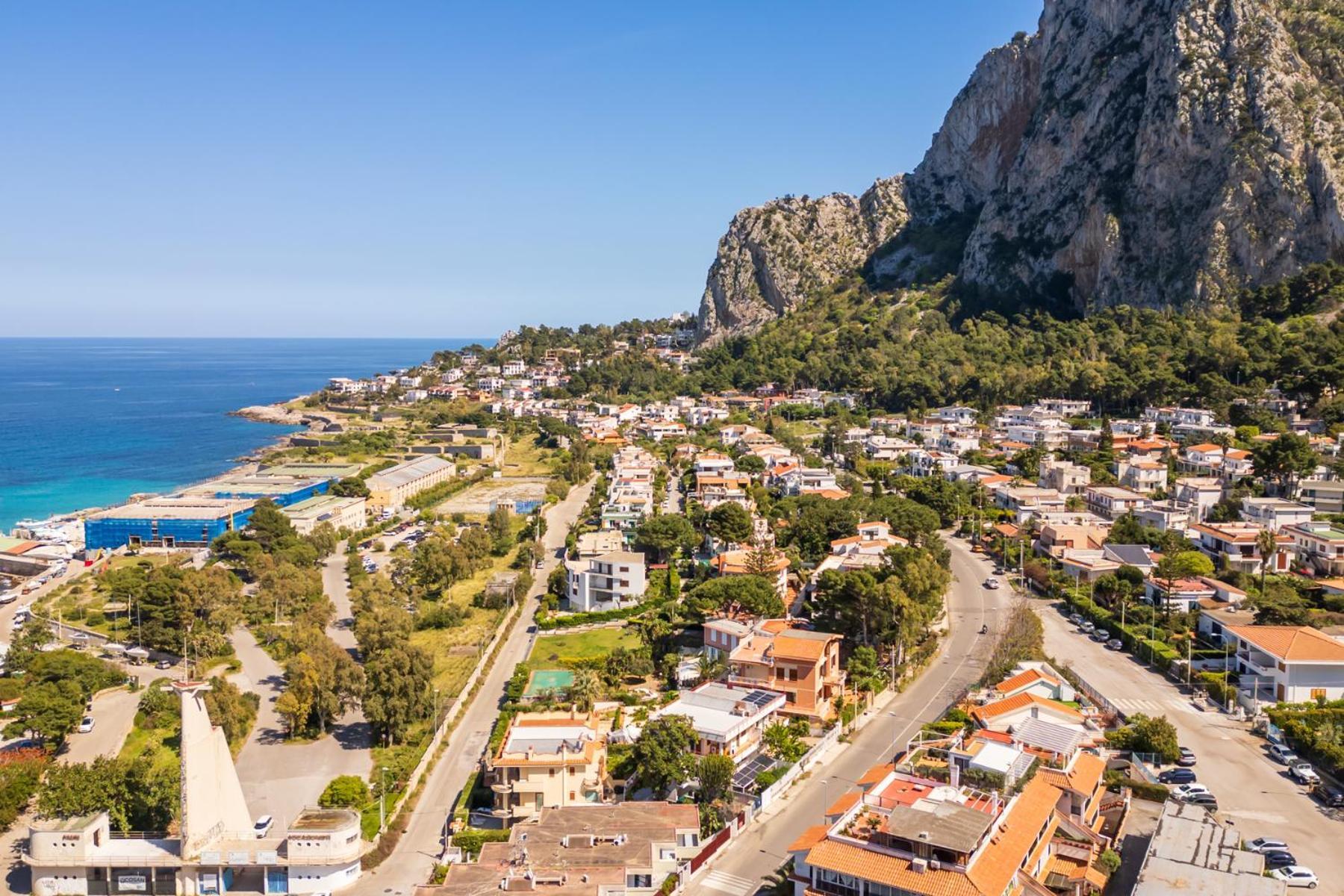 A Pochi Passi Dal Mare Apartment Mondello Bagian luar foto